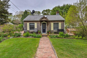 Cute East Hampton Cottage with Patio - Walk to Beach